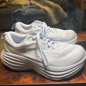 Light purple Bondi 8 Hokas 🍇